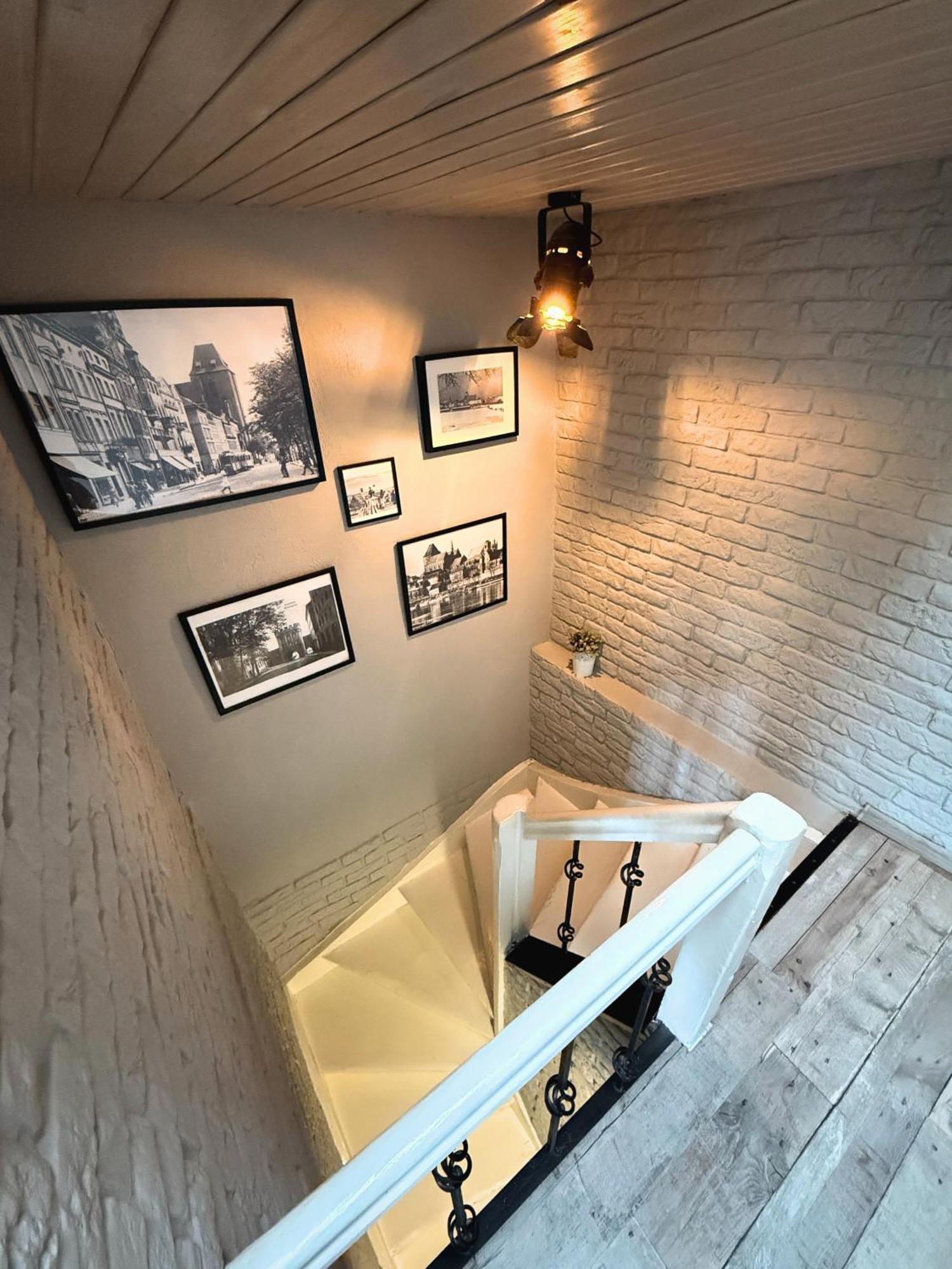 Z Widokiem Na Pomnik Kopernika - Rynek Staromiejski Apartment *