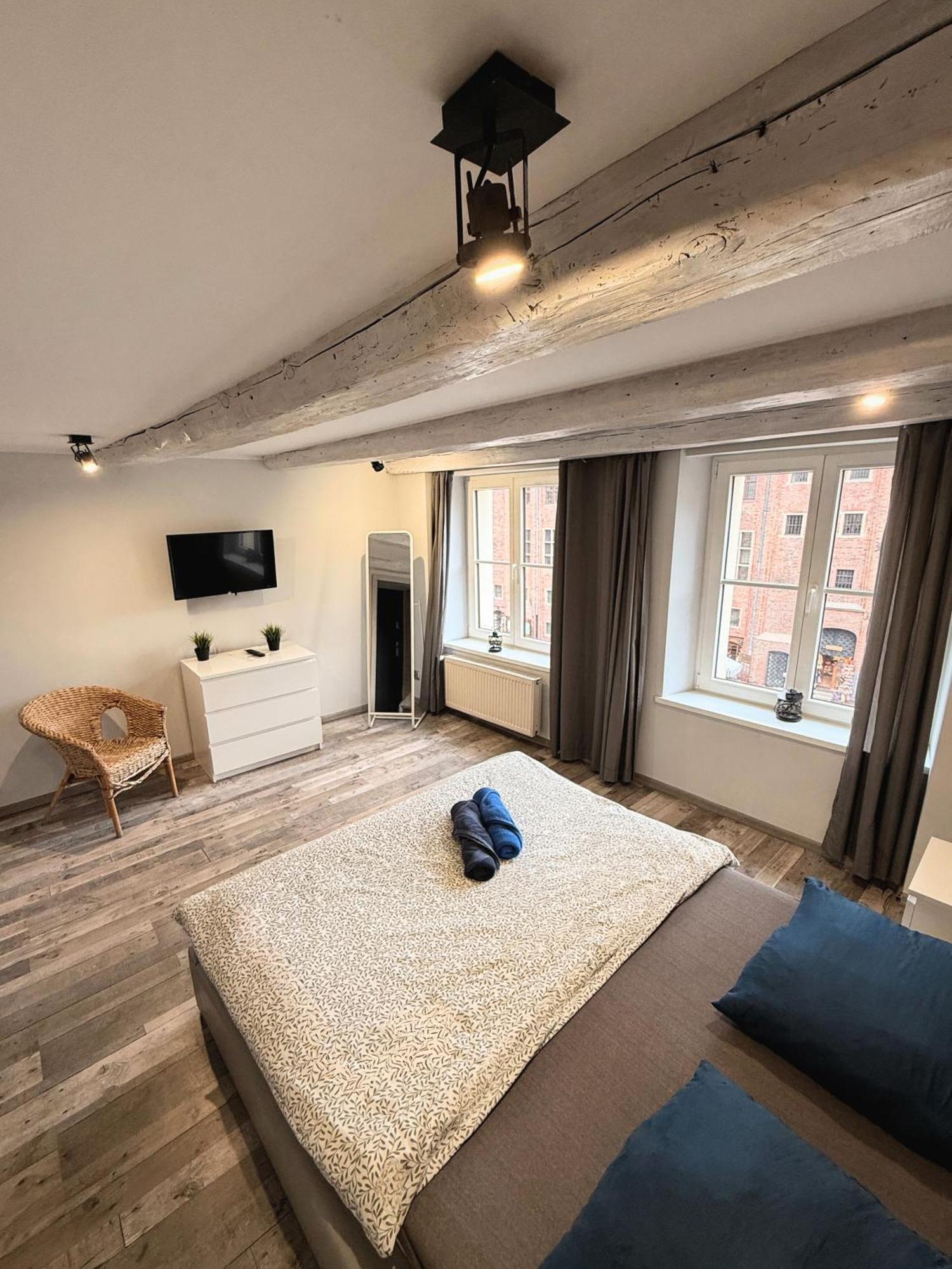 Z Widokiem Na Pomnik Kopernika - Rynek Staromiejski Apartment Torun